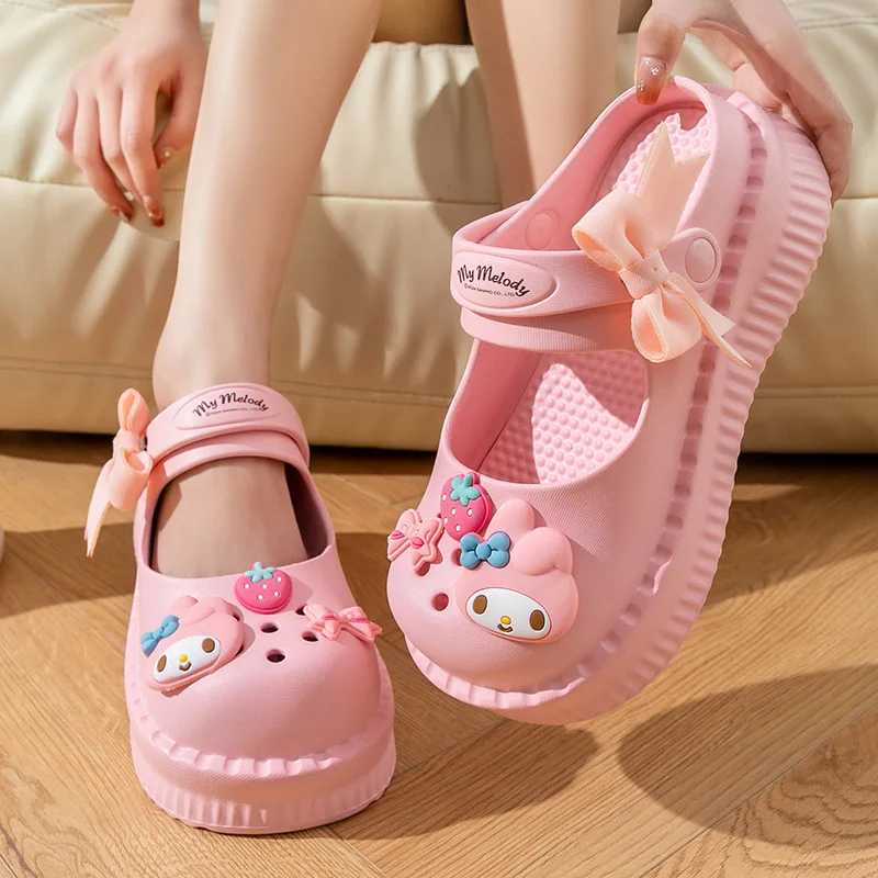 

2024 Sanrioed MyMelody Sandals Kawaii Anime Hello Kitty Cinnamoroll Kuromi Slippers Women Summer Sweet Cute Beach Shoes Kid Gift