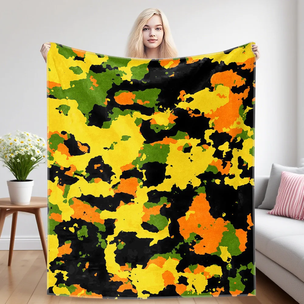 Yellow Camo Flannel Luxury Blanket, Lightweight And Comfortable Woolen Blanket, Ultra-Fine Fiber