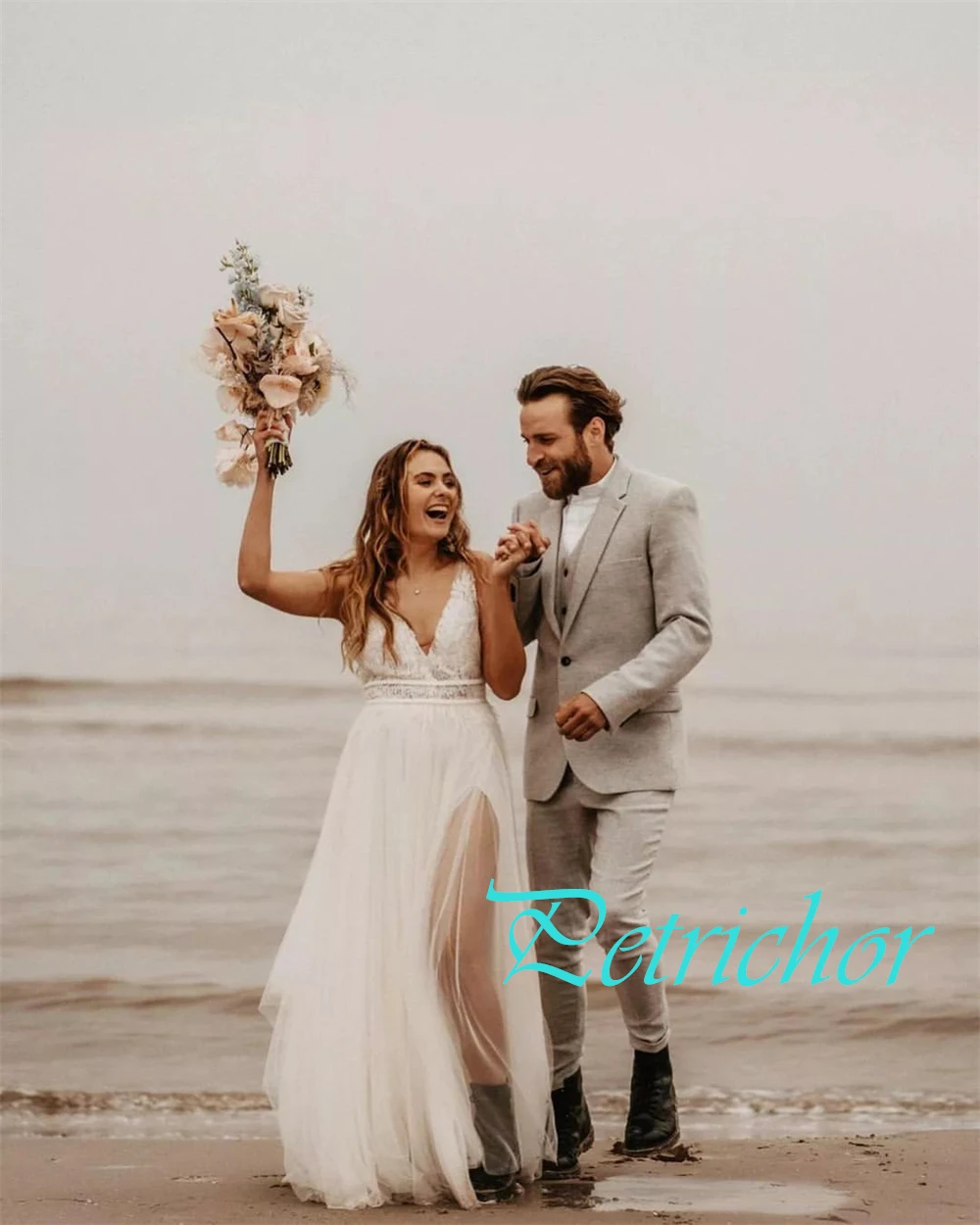 맞춤형 화이트 Tulle 웨딩 드레스 고품질 v 넥 캡 슬리브 민소매 신부 가운 스윕 트레인 백리스 Robe de mariée