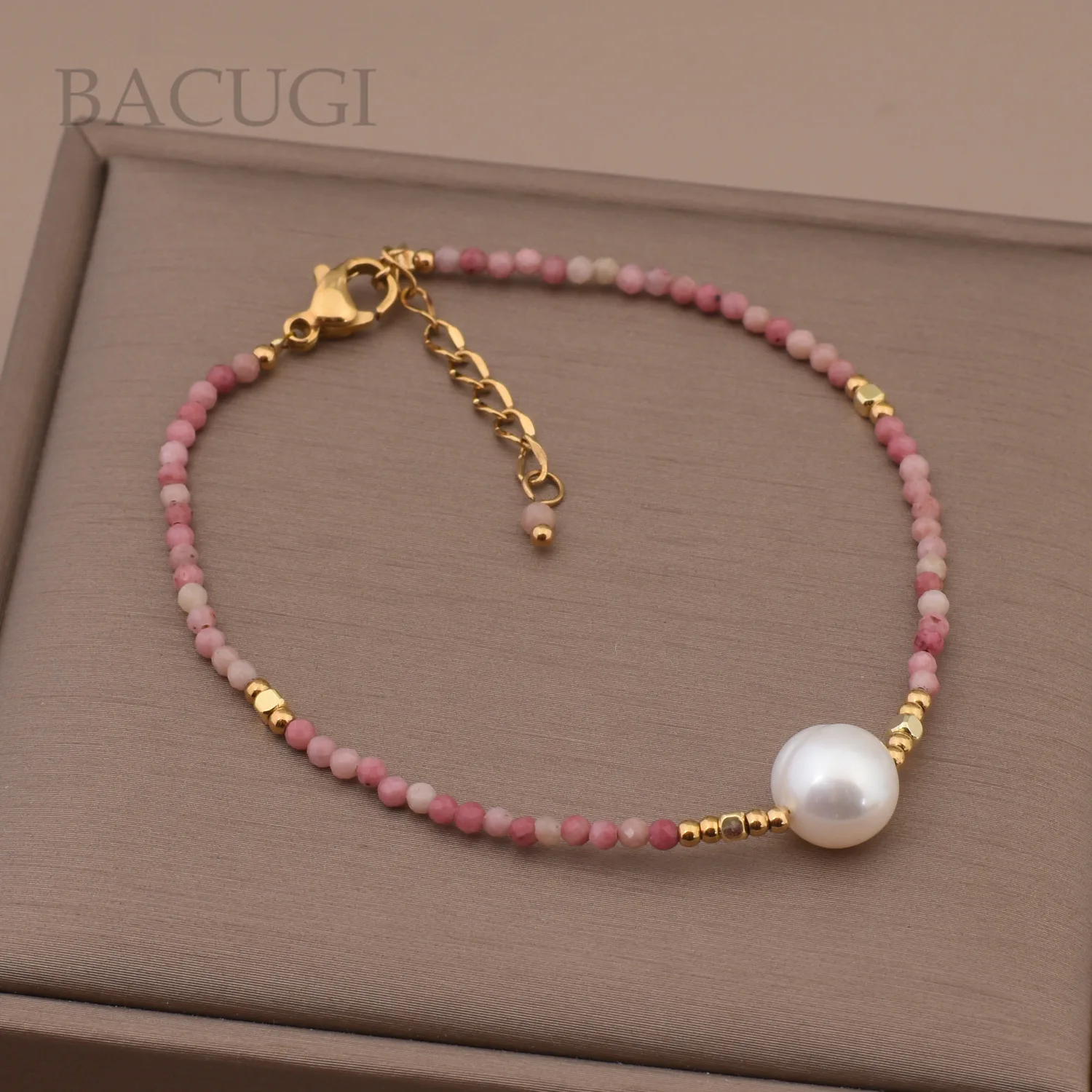 

Natural Pearl Nature Stone Beaded Bracelet Retro Palace Style Fashion Jewelry Bracelet Gifts for Mom Wife Girlfriend GB1105