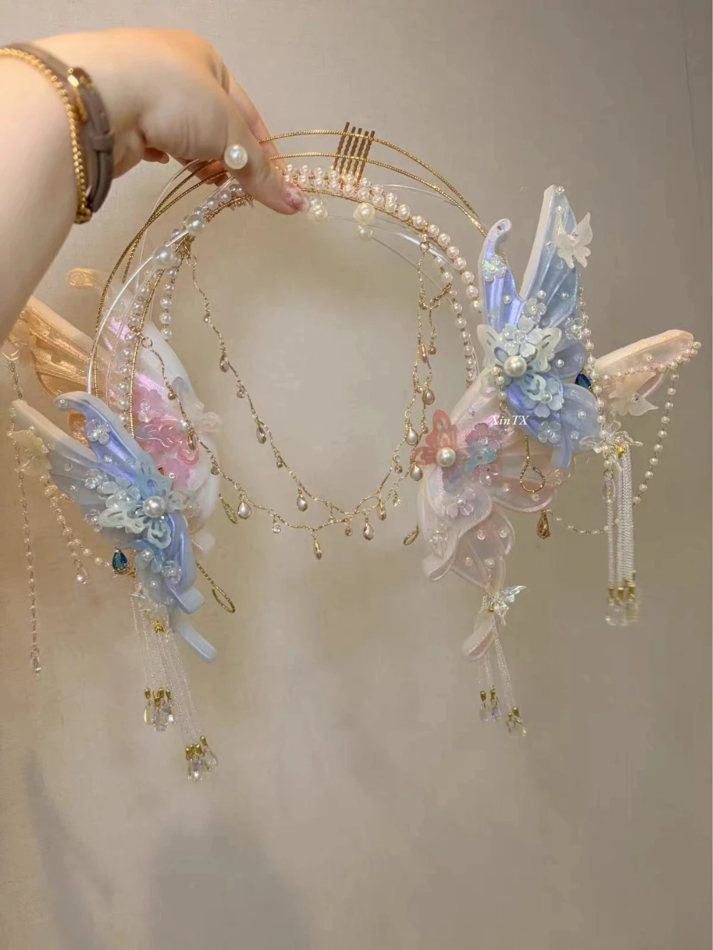 Handmade Soft Silicone Mermaid Elf Ears Headwear with Unique Pearl Tassel Decor Halloween Underwater Photography Themed Events