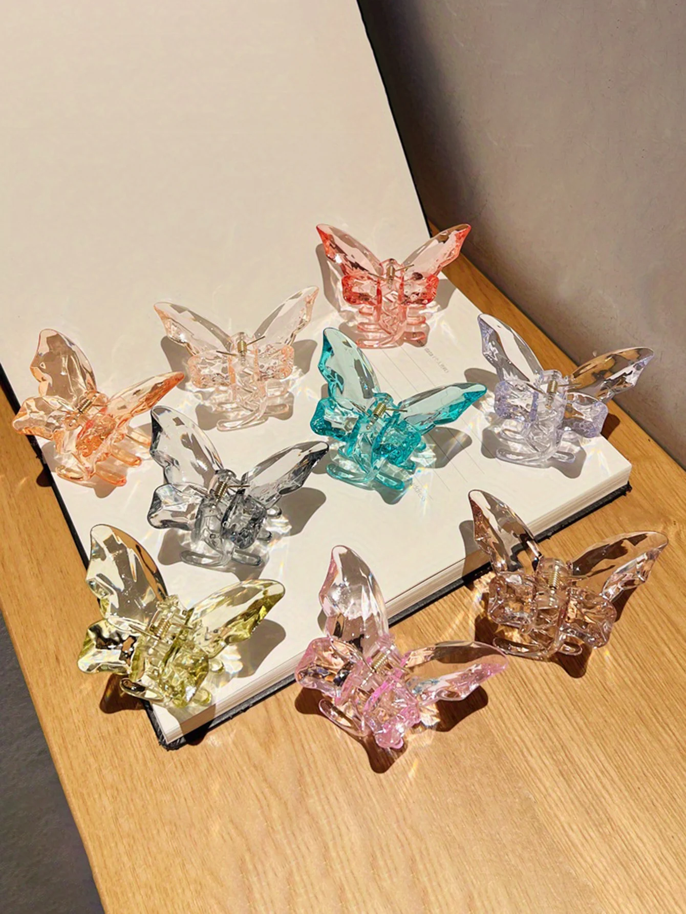 6/9 Pieces Color-Random Glitter Crystal Hair Clips for Women - Butterfly-style Hair Clips for Back-of-Head Updos - Transparent S