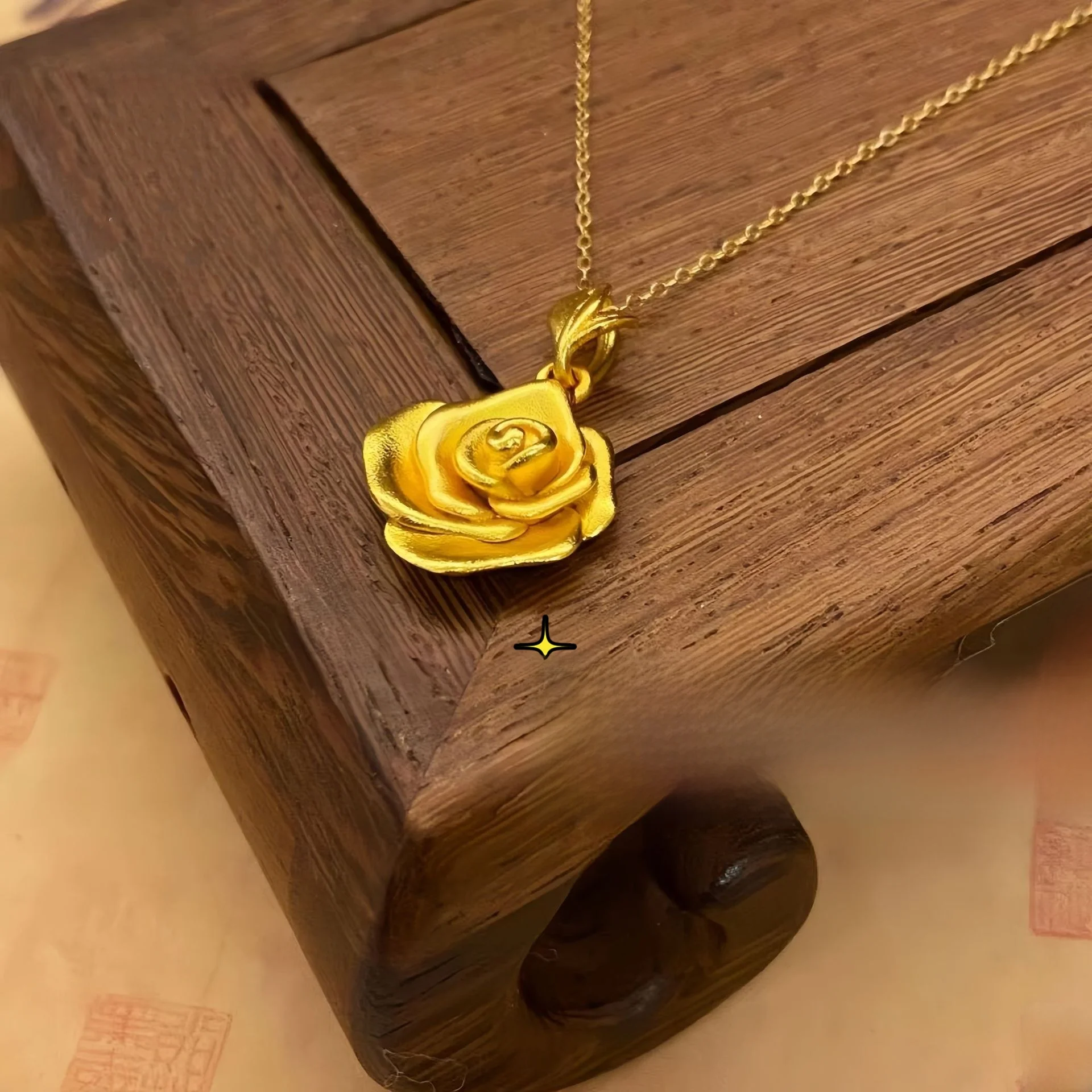 

Gold Plated Rose Flower Pendant Nelace Sand Gold Color Preservation Vintage Bronze Material Original Design Faion Jewelry
