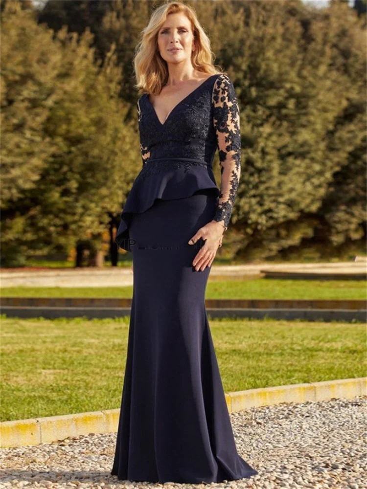 

Sheath/Column Stretch Crepe Applique V-neck Long Sleeves Floor-Length Mother of the Bride Dress Elegant Women Wedding Party Gown