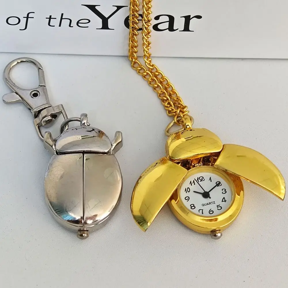 Vintage Alloy Beetle Pocket Watch Pendant Design Quartz Movement Hanging Watch Retro Style Decorative Keychain Decorative