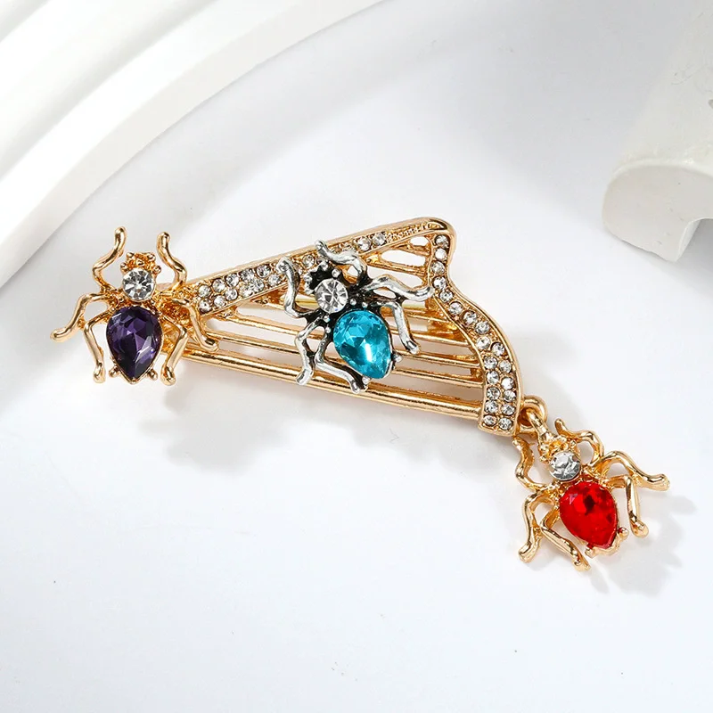 Lovely Spider Harp Brooches For Women Vintage Crystal Insects Instrument Party Casual Brooch Pins Gifts