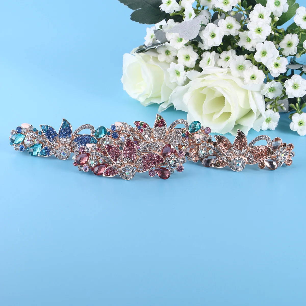 

4Pcs Women Crystal Rhinestone Hair Clips Alloy Heart Design Simple Vintage Style Hairpins Party Wedding Accessories