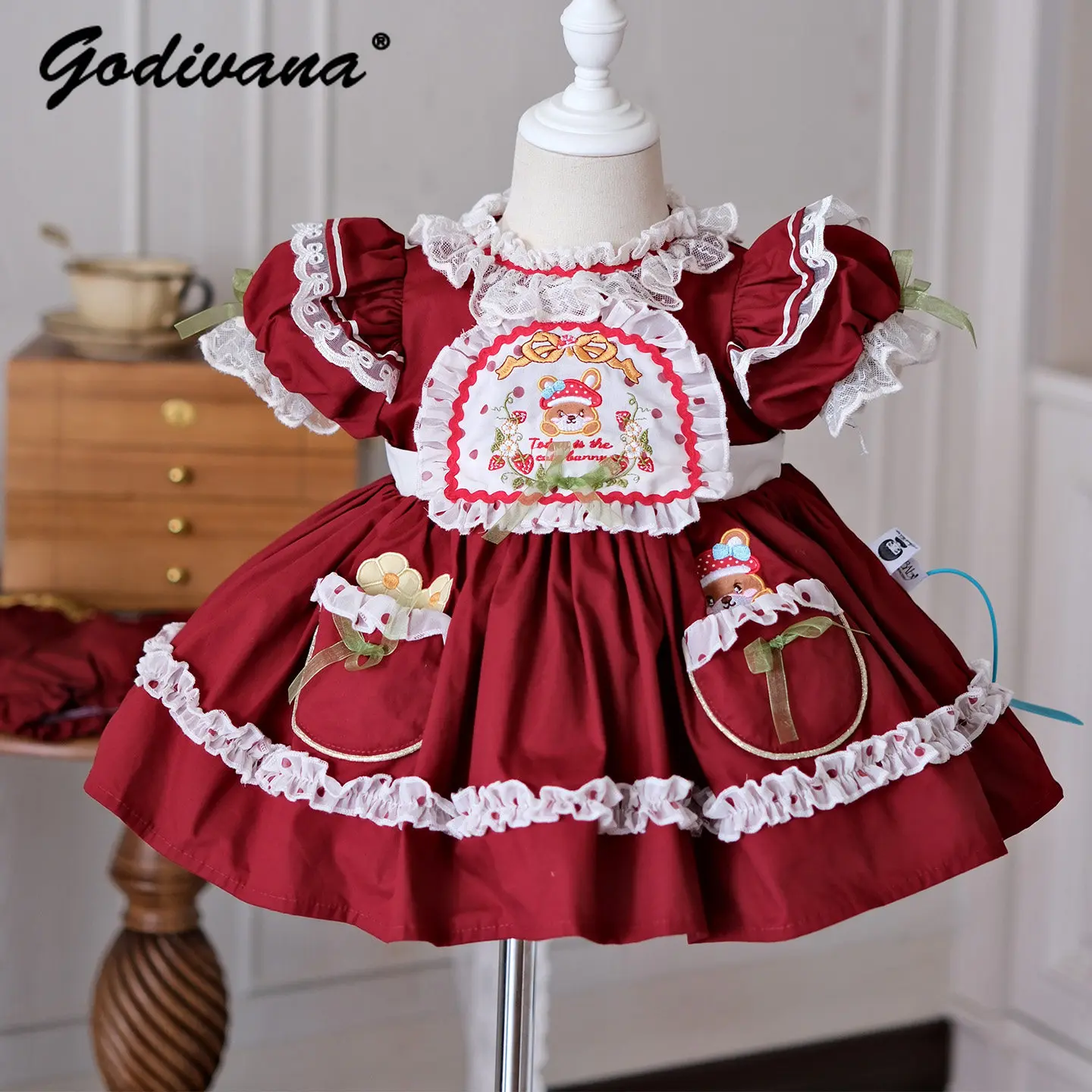 

Original Sweet Baby Girls Summer New Lolita Dress Set Kids Cute Bear Embroidery Lace Neck Puff Sleeve Ruffle Trim Party Gown