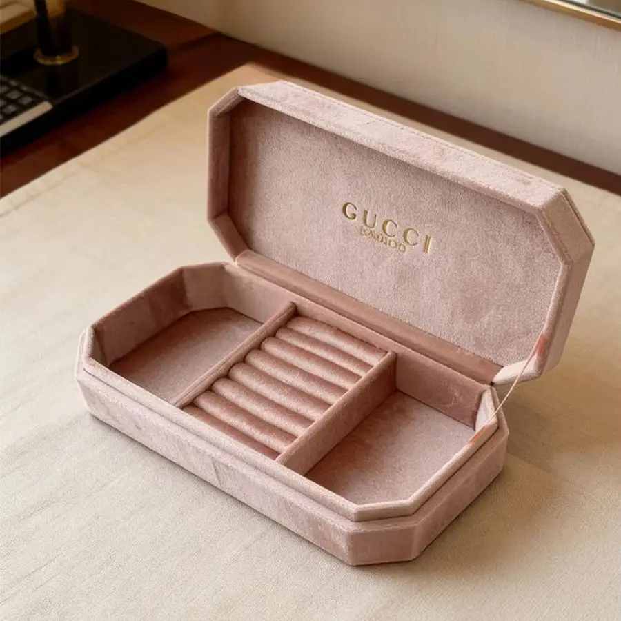Gucci Gucci’s bag Light Pink Velvet Octagonal Jewelry Cosmetic Storage Box With Logo Tag, Luxury Elegant Holiday Gift For Ladies
