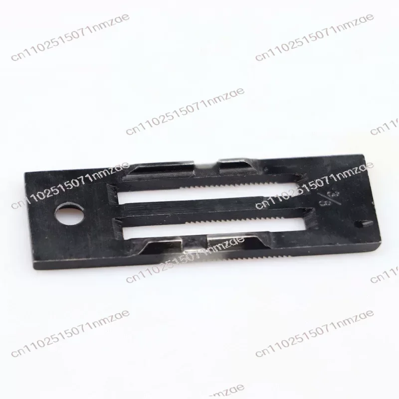 

Triple Transport Double Needle Sewing Machine Needle Plate 4420 20608 20606 Sewing Machine Parts