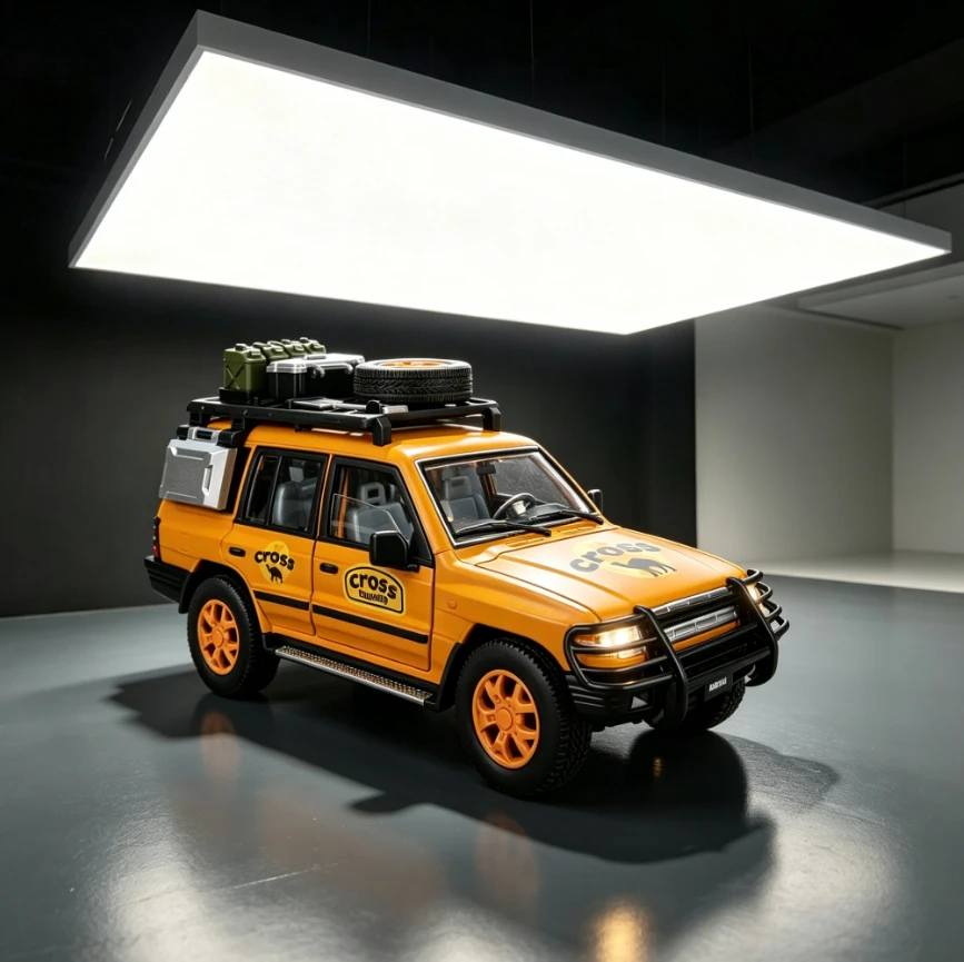 1:18 Diecast Racing Pajero With Liftable Window Pull Back Sound Light Exquisite Off Road Vehicle Desktop Display Ornament