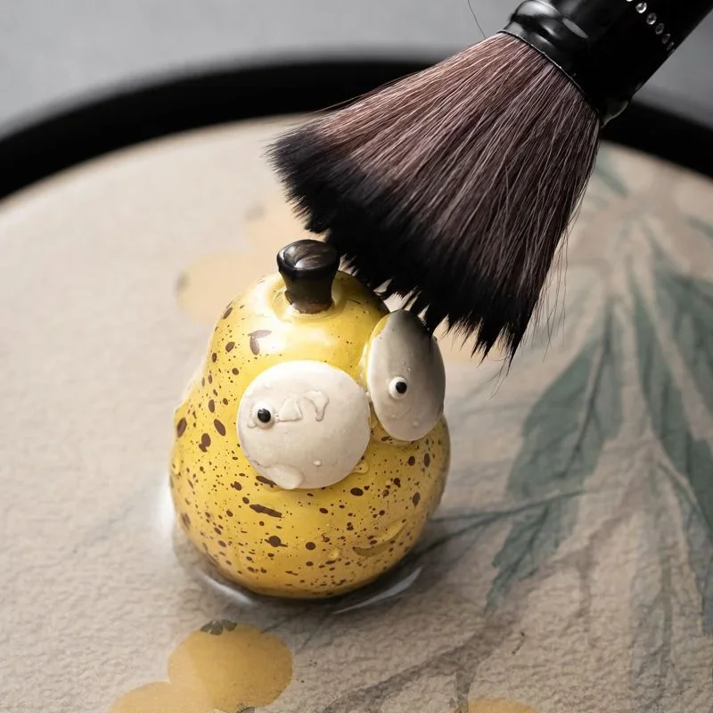 

Creativity Tea Pet Never Leaving the Ornament Can Be Raised and Colored Creative Tea Table Decorative Set Accessories snow pear