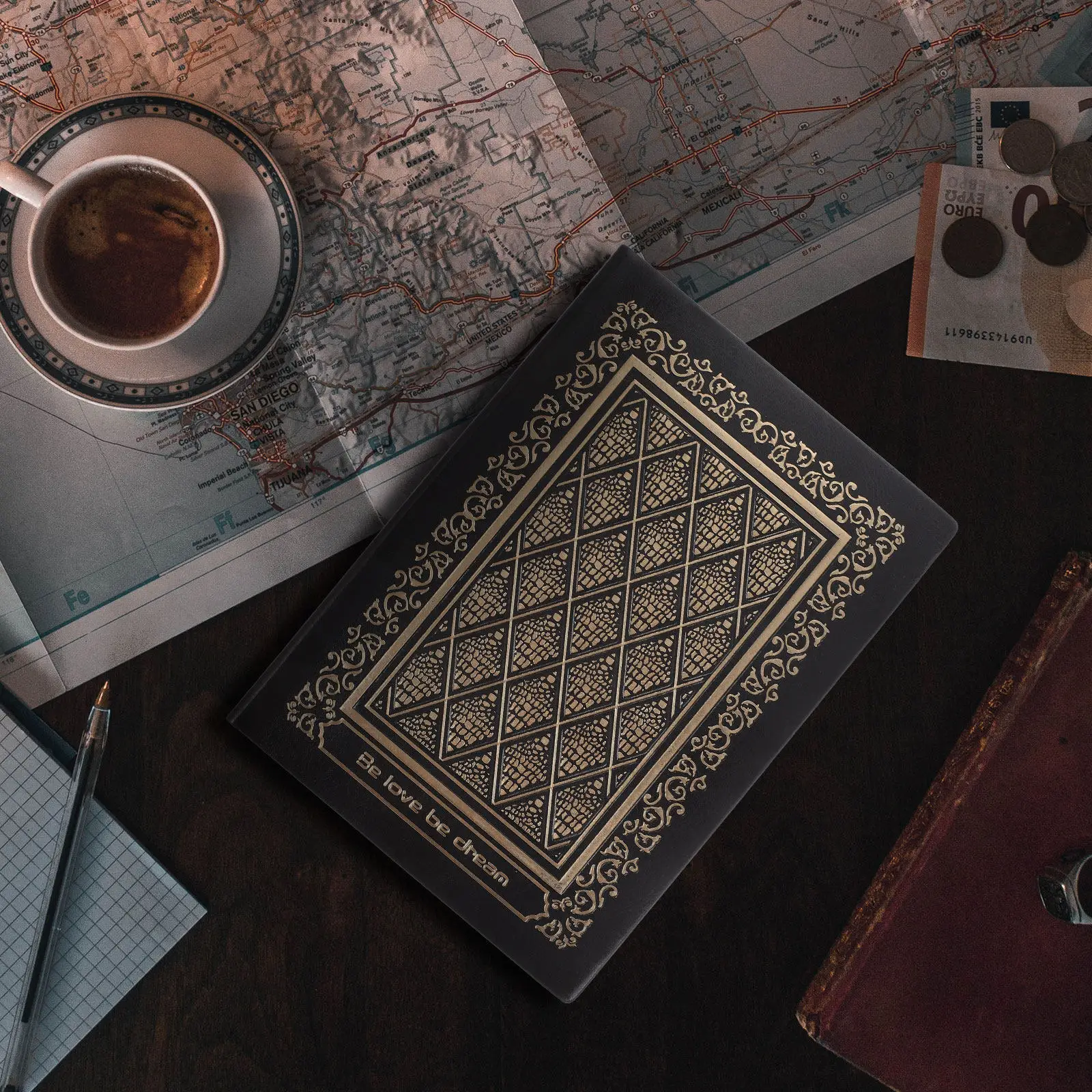 Vintage Embossed Cover Journal Sketchbook Diary Travel Notepad Retro Blank Writing Notebook for Men Women