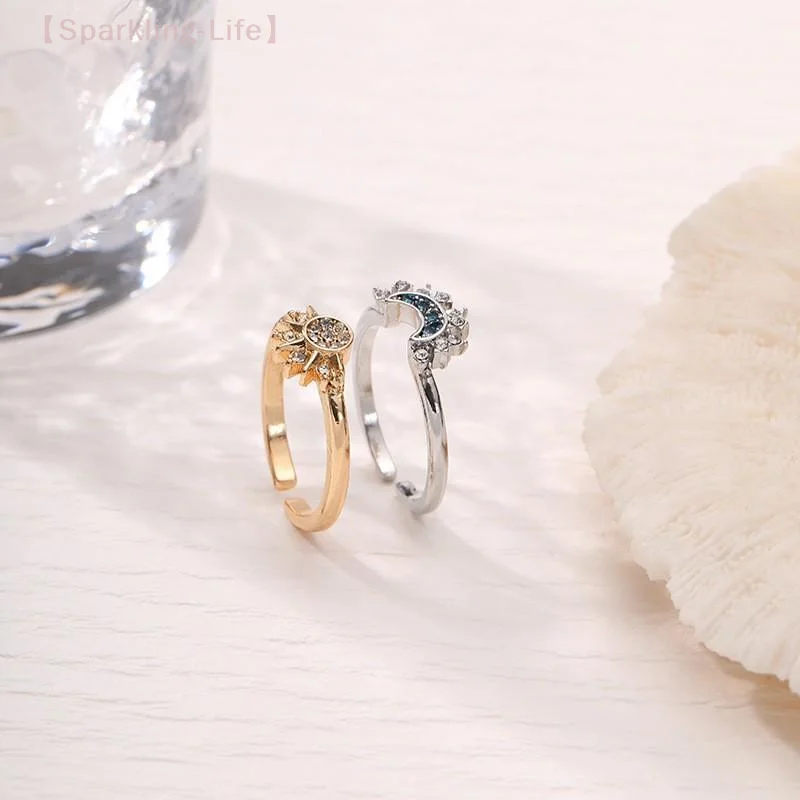 【JYA1】2 قطعة سلسلة الموضة للرجال والنساء هدايا صديق جيد جديد المعادن المغناطيسي الشمس القمر زوجين قلادة الاتجاه مجوهرات