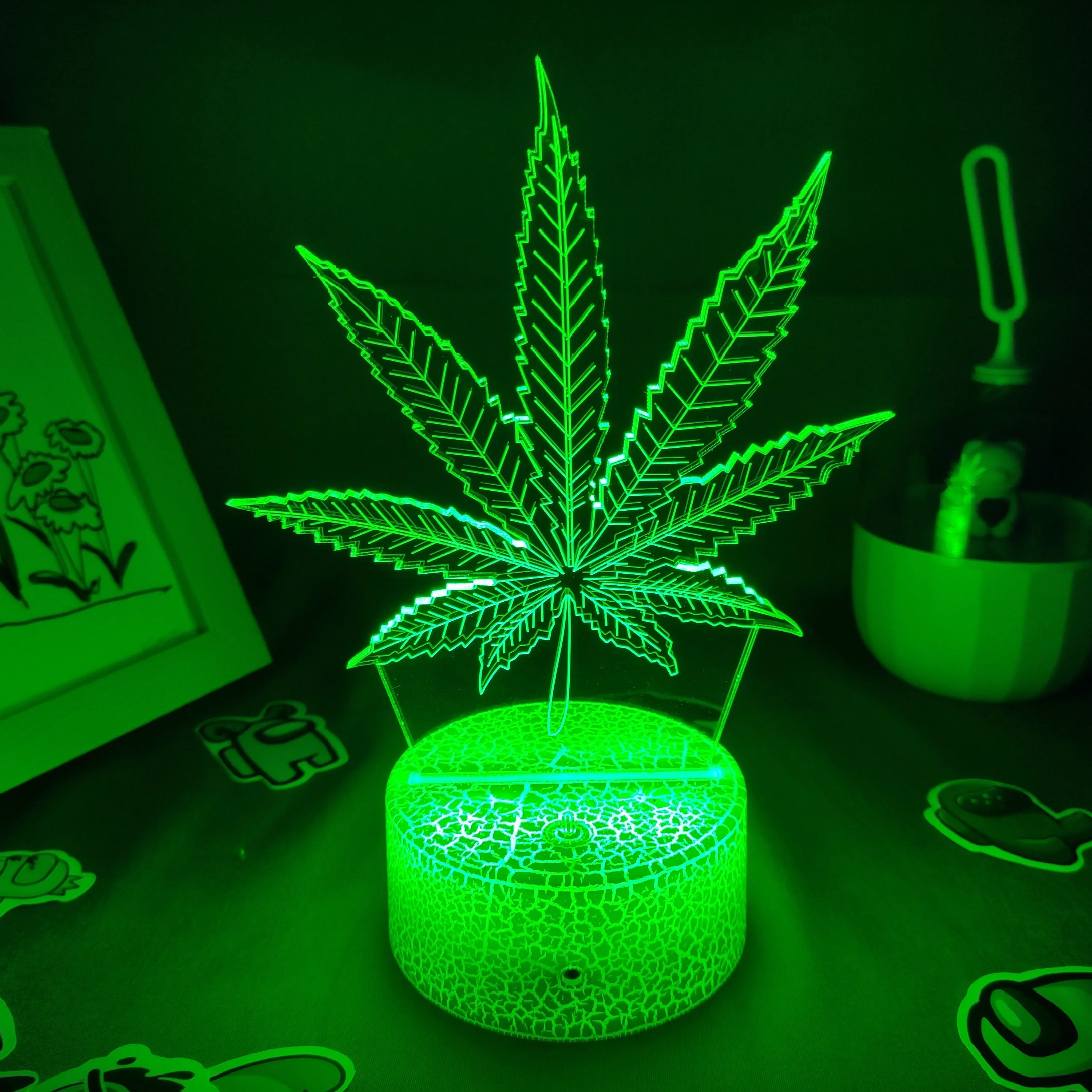 Maple Leaf Lamp 3D LED Night Lights Cool Gifts for Friend RGB Entertainment Lava Lamp Bedroom Bedside Office Table Decoration