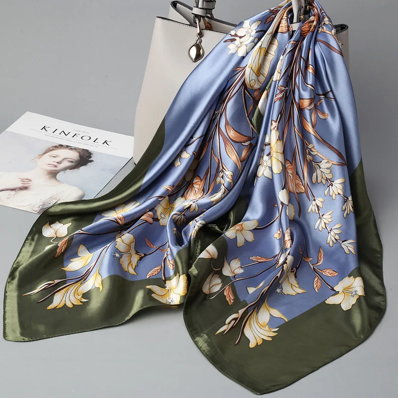 

Small Silk Scarf for Women, Large Square Scarf, Gauze Scarf for Spring, Autumn, and Winter, Paired with a Shirt, for Middle-Aged Mothers, Square 90×90 Thin Scarf