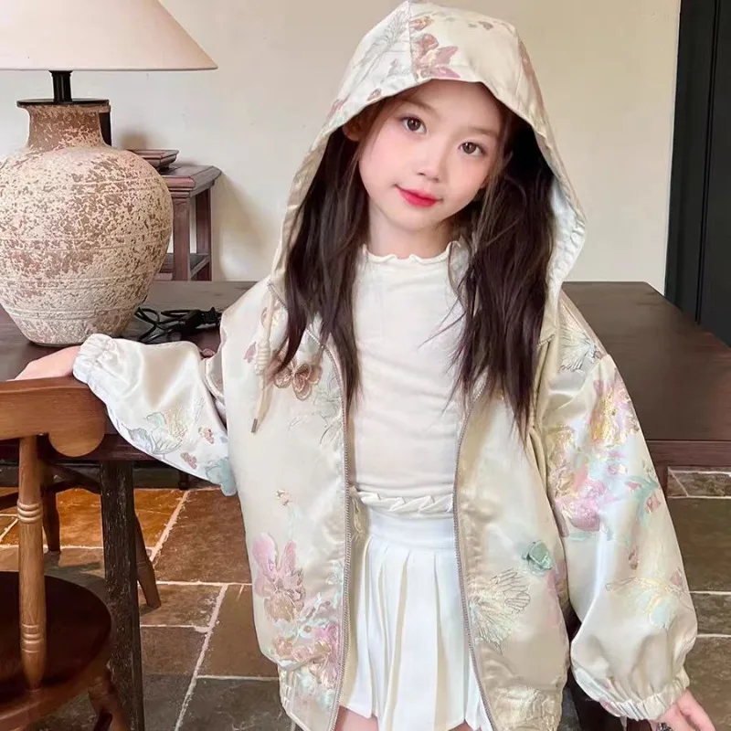 2025 新しい女の子のルーズパーカークリップ春子供のジャカード三次元蝶エスニックスタイル野球シャツジャケット