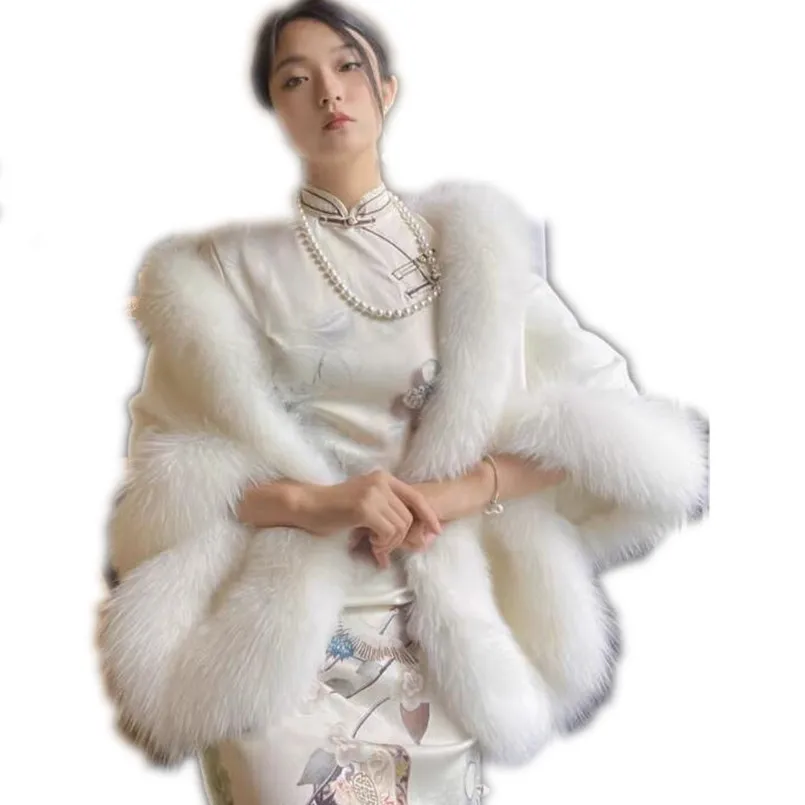 

2023 New Luxurious Fluffy Shawl with Genuine Fox Fur Trimmed 100% Wool Collar Front Cape Stole Wedding Bridal Wraps