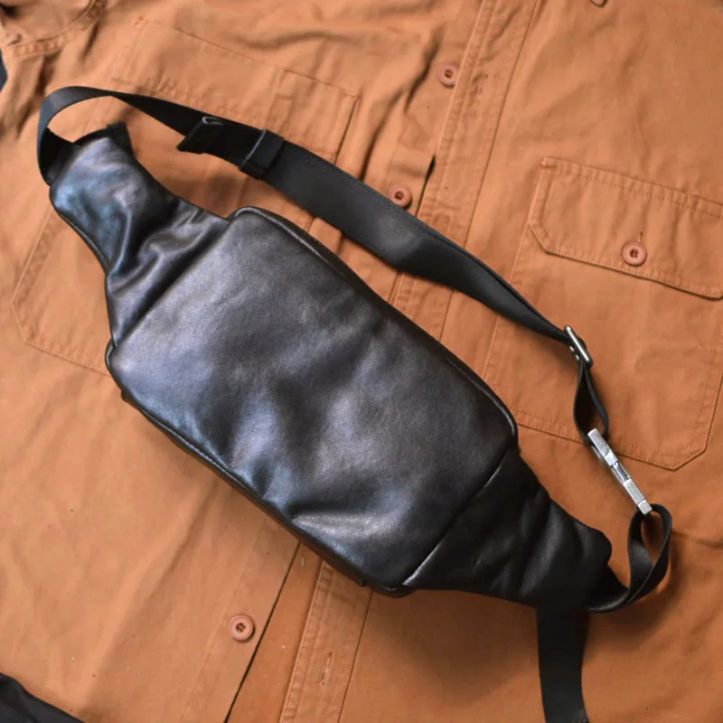 AETOO  Men's simple soft leather single shoulder crossbody bag portable storage commuter men's bag soft cowhide casual chest bag