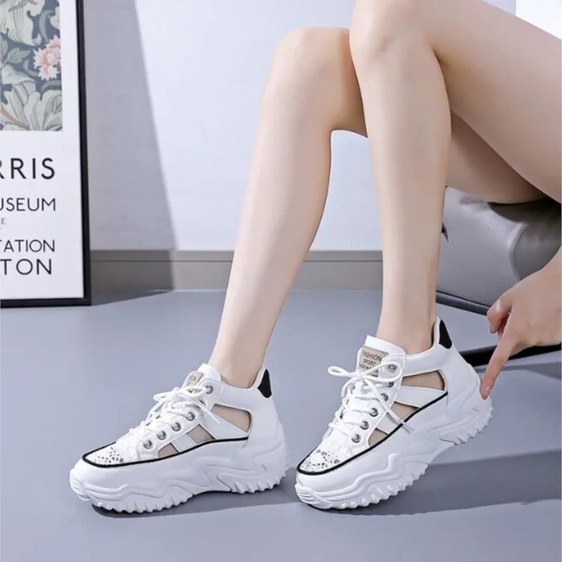 

Кроссовки, женские кроссовки, дышащая повседневная обувь с открытыми отверстиями, спортивные женские кроссовки на платформе для ходьбы, черные 1600