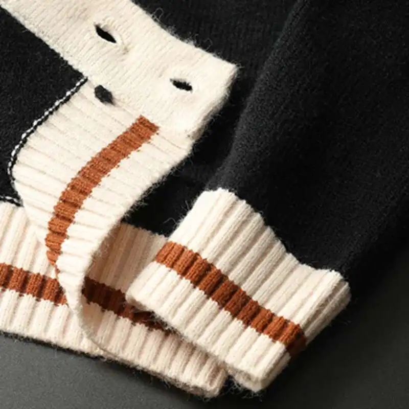 2023 Fall Solid Color Alphabet Color Contrast Pattern Knitting Cardigan Man Long Sleeve Slim Sweater Cardigan Garment Coat