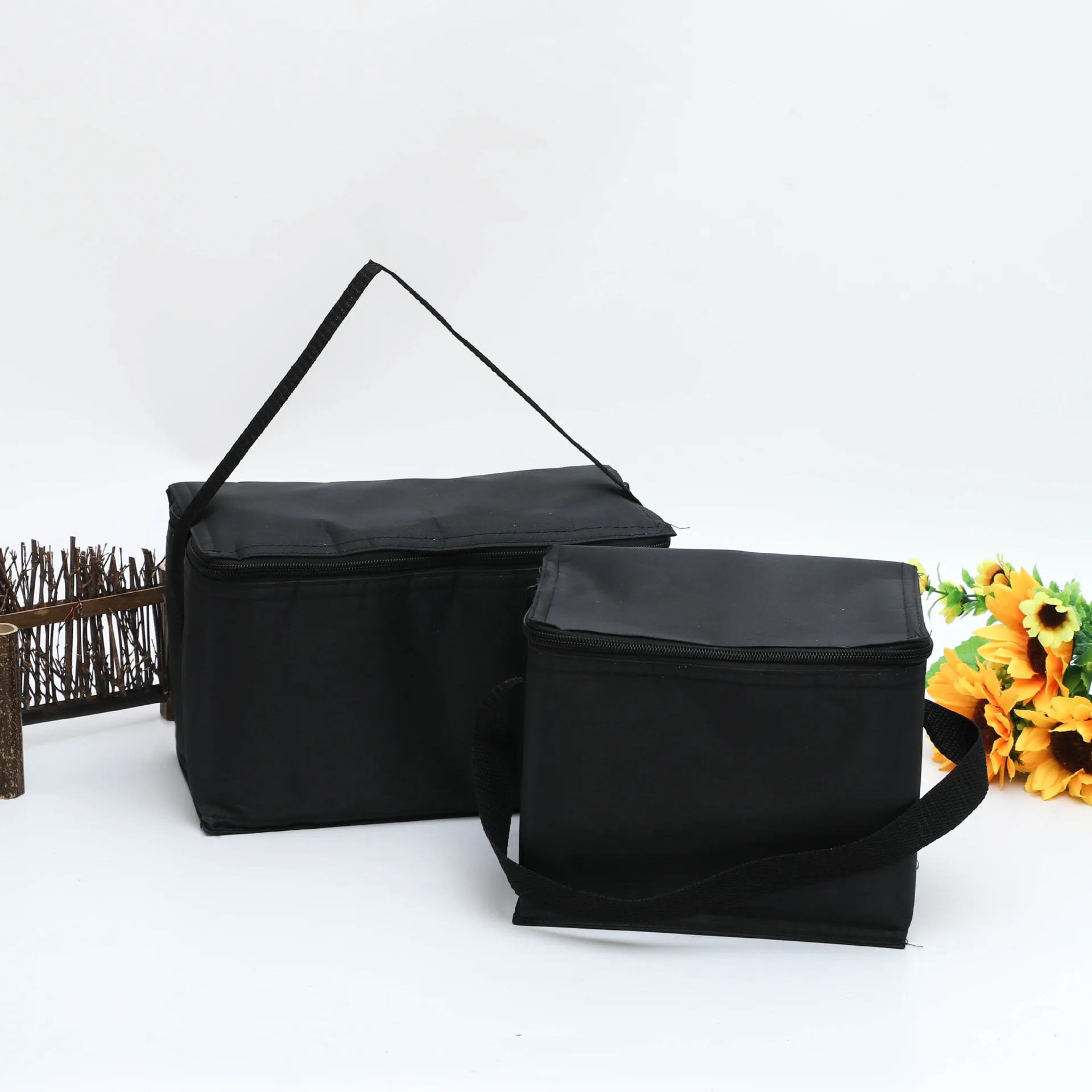 Large Outdoor Cooler Box Picnic Bag Portable Thermal Insulated Cooler Bag Camping Drink Bento Bags BBQ Zip Pack Picnic Supplies