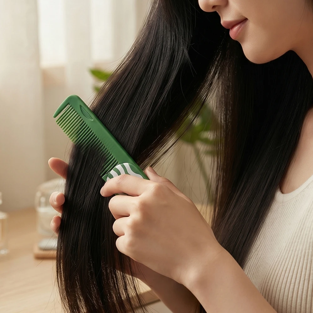 1-Piece Dual-Purpose Multifunctional Folding Comb with Colorful Wave Pattern, Wide-Tooth Comb for Oil Hair, Portable Travel Fine-Tooth Pocket Comb, Colorful Folding Hair Styling Comb