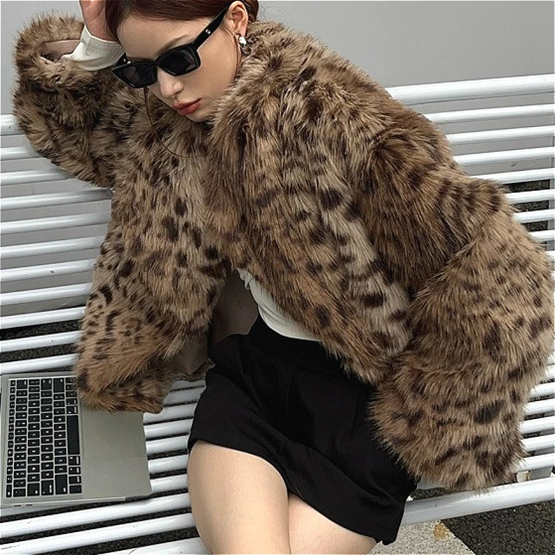 Faux Fur Short Coats Jackets Women Turn Down Collar Leopard Print Coat Thick Warm Y2k Streetwear Jacket Elegant Autumn Winter