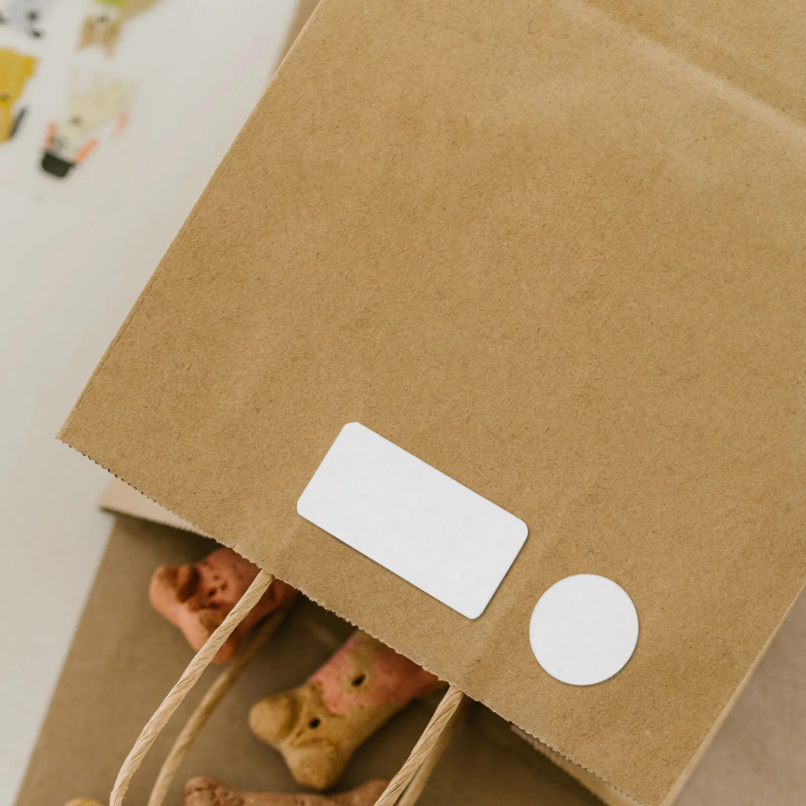 

2 Rolls Blank Diamond Art Stickers Writable Self Adhesive Rectangle Round Dot Labels for DIY Craft Storage Containers Wrapping