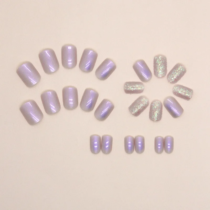 

24Pcs Short Round Press-on Nails: Aurora Purple Shimmer with Light Purple Gradient - Sophisticated & Dreamy