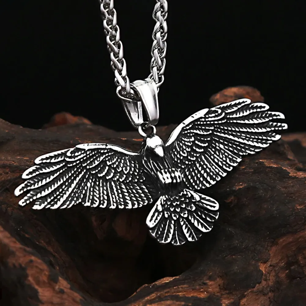 Vintagen Spread Wings Eagle Stainless Steel Pendant Necklace   For Men And Women Street Motorcycle Party Fashion Jewelry Gifts