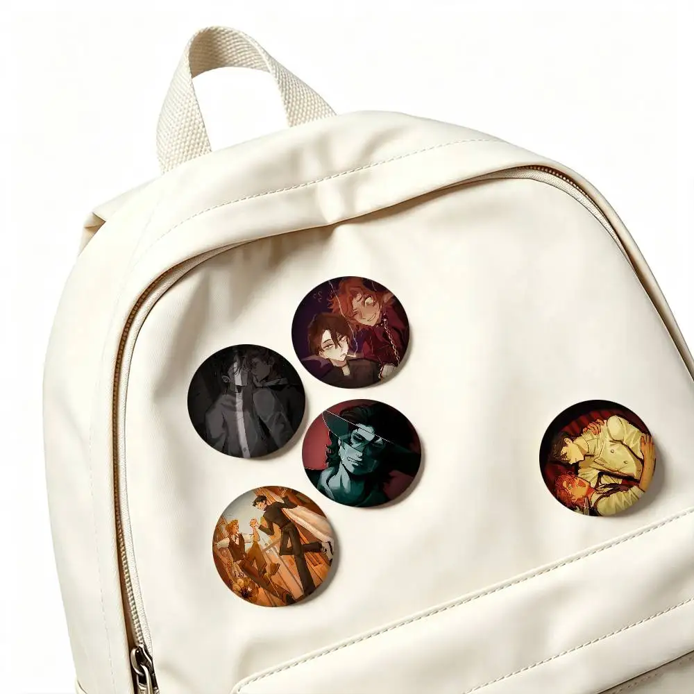 V-Vincent R-Rody Horror Game 25mm 32mm 44mm 58mm 75mm Brooches Badges Pins for Accessories Gift