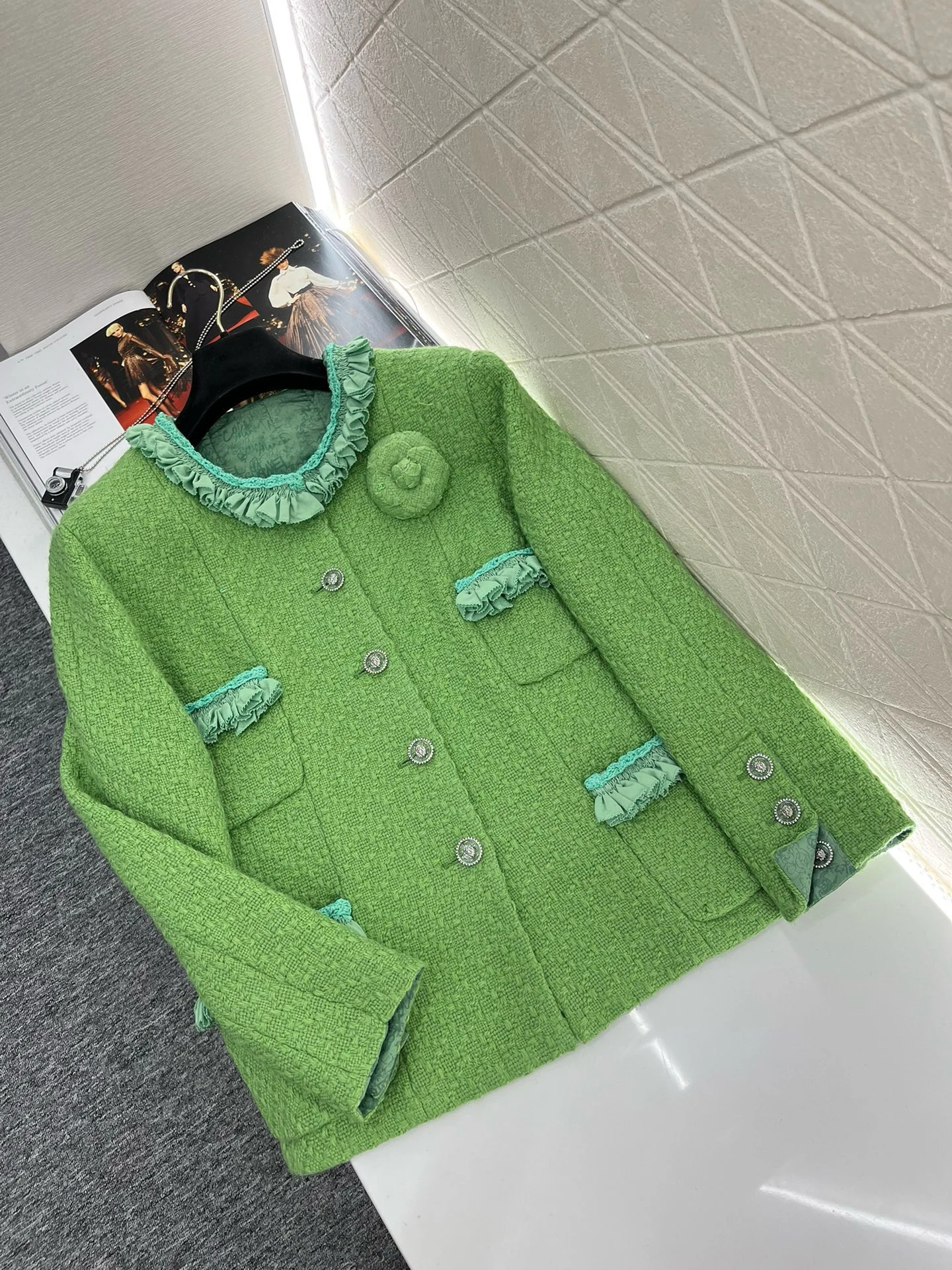 EVACANDIS O-Neck Ruffle Pockets Tweed Wool Coat Single Breasted Green Elegant Chic Vintage Office Lady Jacket Tops High Quality