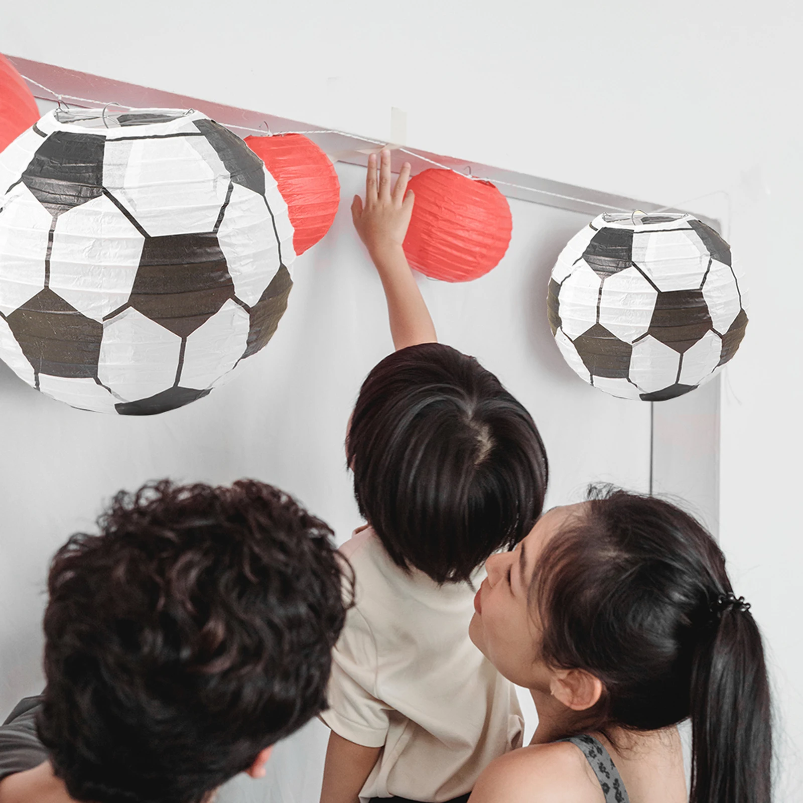 

1pcs Football Lantern Paper Lanterns DIY Kids Ornaments Portable Child Lampshade Decorative Lighting Tabletop Indoor Lamps For