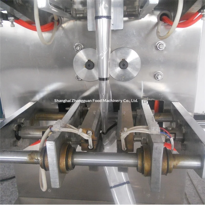 Small Vertical Fully Automatic Quantitative Film Packaging  hine for Food Granules Mixed Nuts & Oatmeal (China)