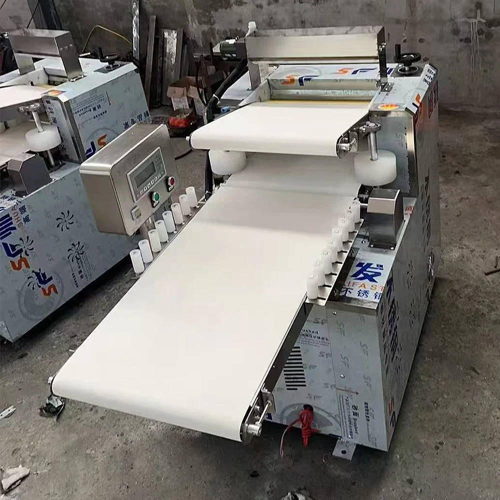 Pressa per impasto per pasticceria Sfogliatrice per impasto Macchina automatica per pressa per impasto Pane per pizza