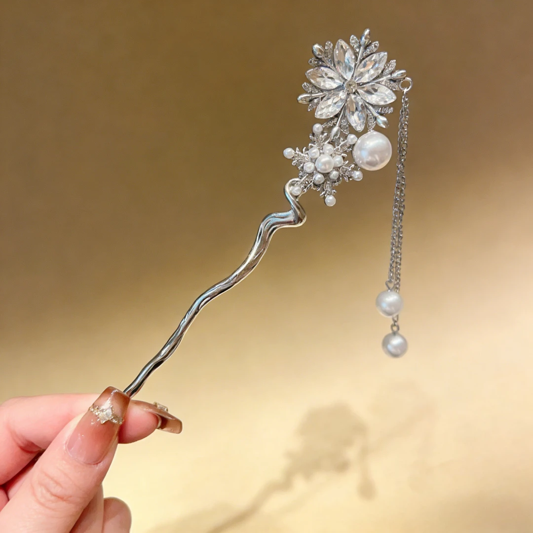 Elegant Fringed Snowflake Hairpin Simple and Modern U-shaped Hairpin High-end Hairstyle Hairpin Hanfu Head Accessory for Women