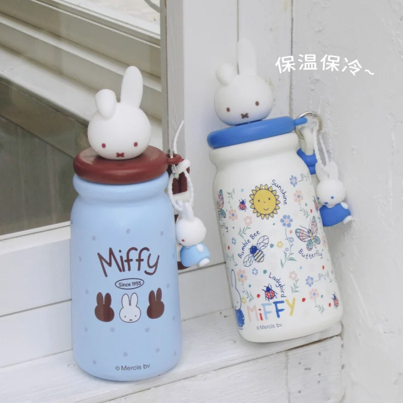 The New Miffy Rabbit Thermos From In Stock Comes With A Lanyard And Straw, Making It Suitable For Outings And Student Use