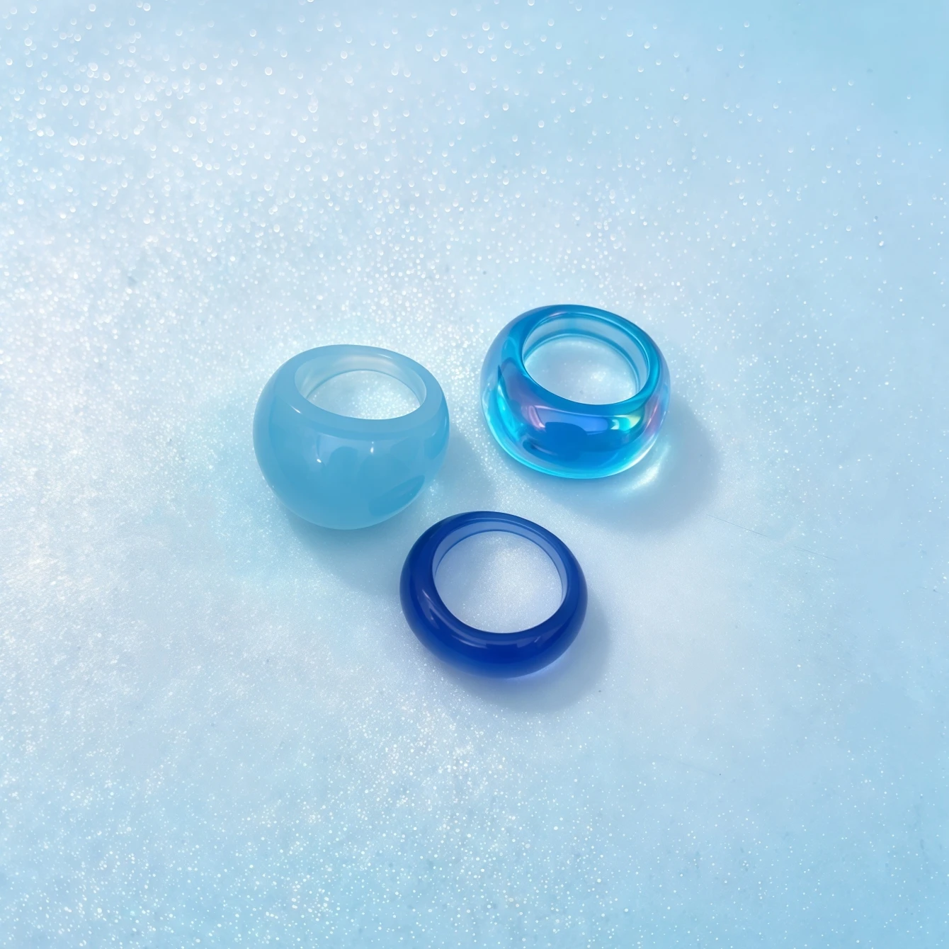 3Pieces Fashion Blue Transparent Glossy Square Resin Rings For Women Children Mix Style Simple Daily Jewelry Party Gifts