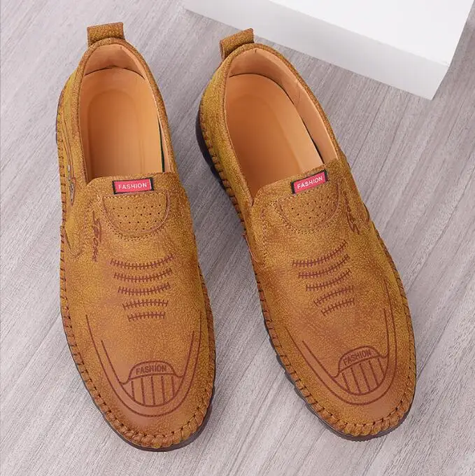 Mocassins de couro respirável com sola macia antiderrapante masculino, sapatos casuais, sapatos para dirigir, luxo, tamanho 38-44