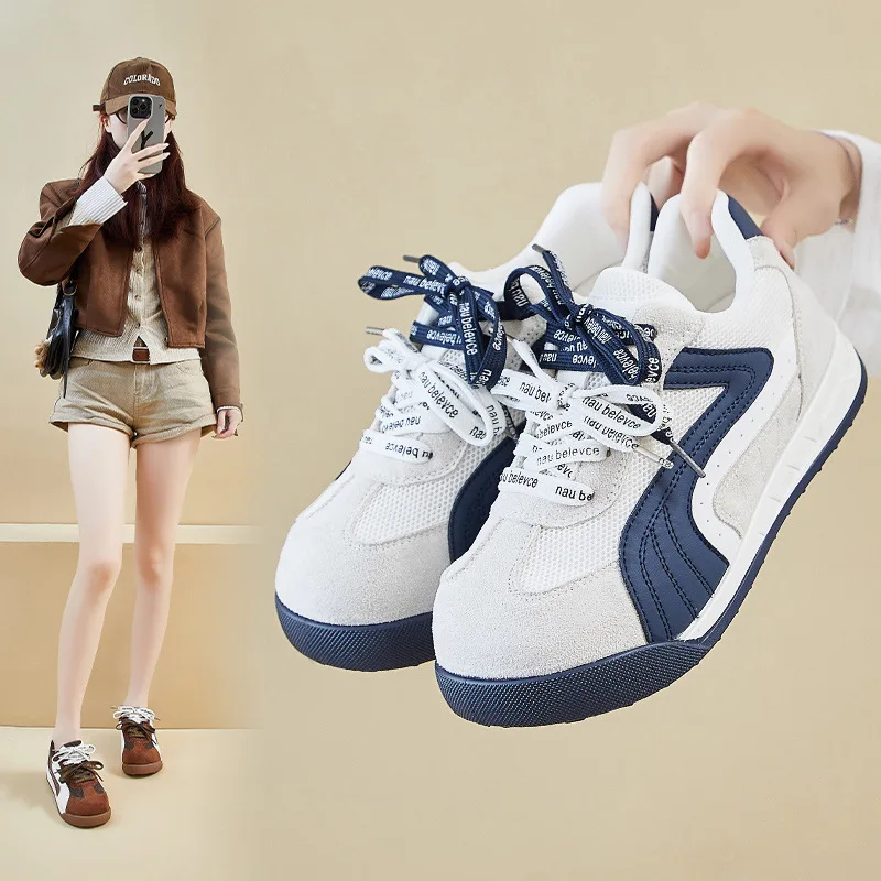

Белые женские кроссовки на платформе 2025 года, туфли, увеличивающие рост в корейском стиле, минималистичные повседневные прогулочные кроссовки