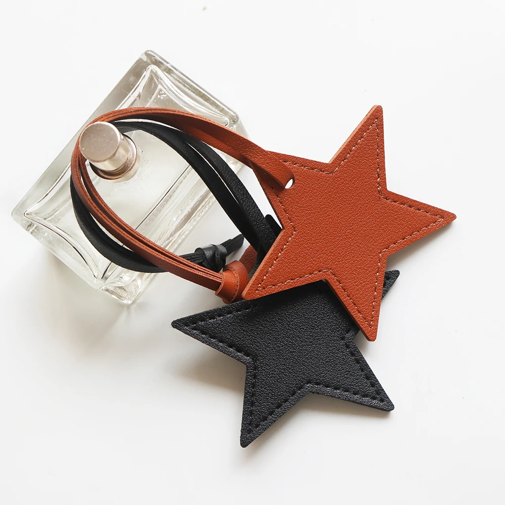 Personalisierter Handtaschenanhänger Niedlicher Stern PU-Leder Mode-Accessoires Großhandel Gravierte Initialen Reisegepäckanhänger Kreatives Geschenk – Detail 9