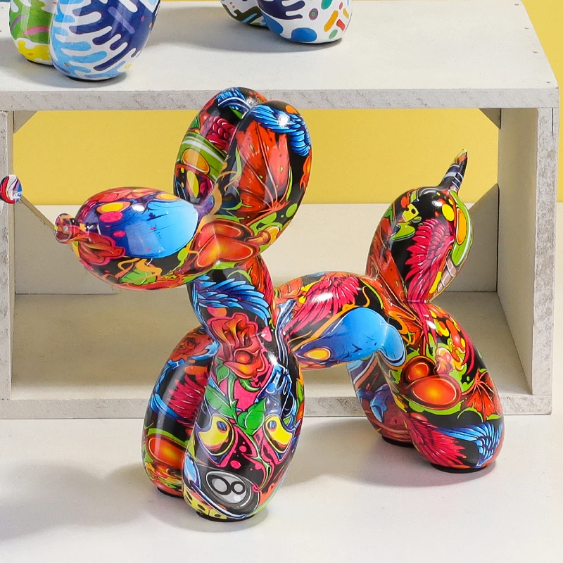 Water Transfer Balloon Dog Sculpture Resin Craft Decorative Piece for Bedroom, Living Room, and Study with Trendy Style