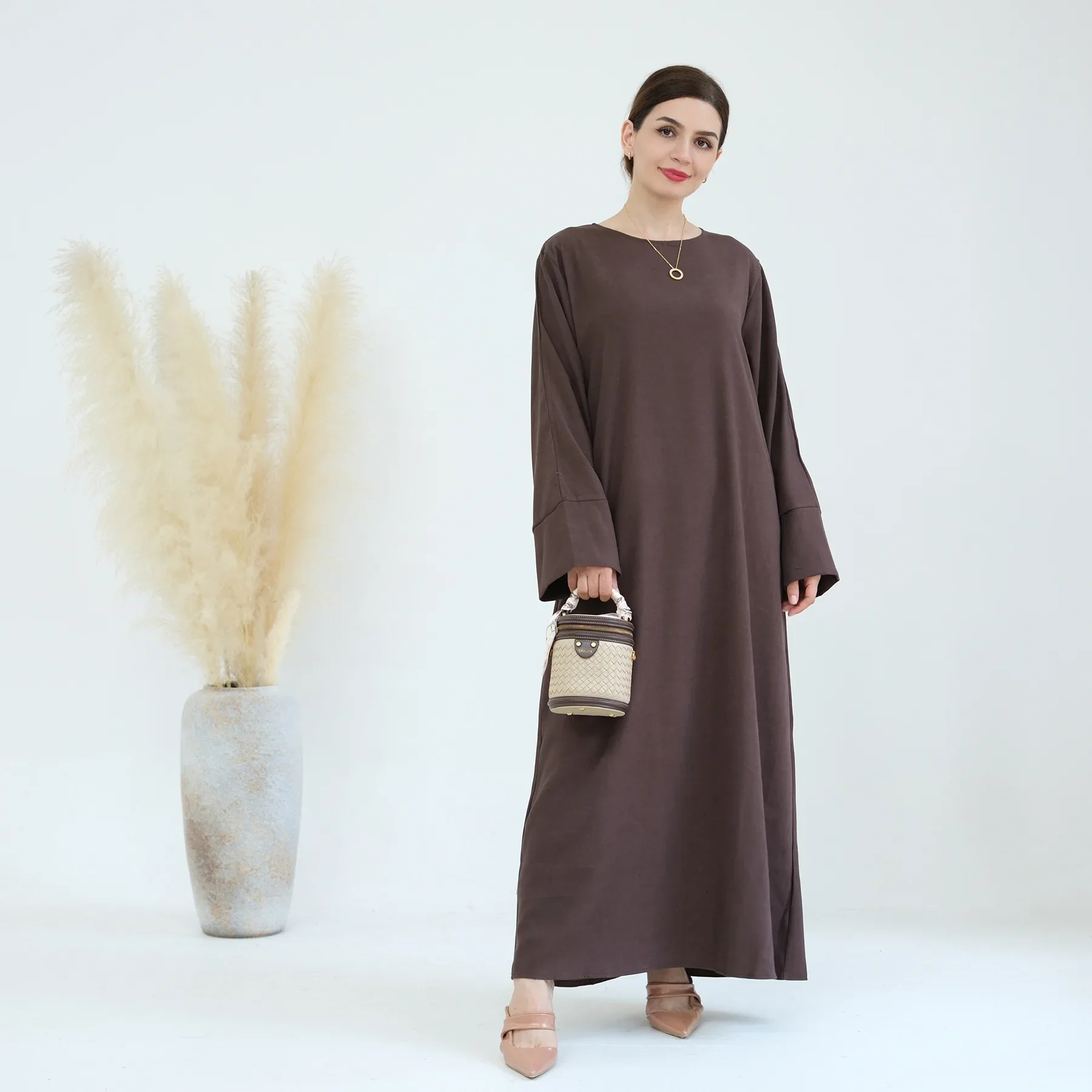 

Winter Plain Abaya for Muslim Women Belted Closed Abayas Islam Long Hijab Dress with Pocket Ramadan Eid Dubai Modest Kaftan Robe