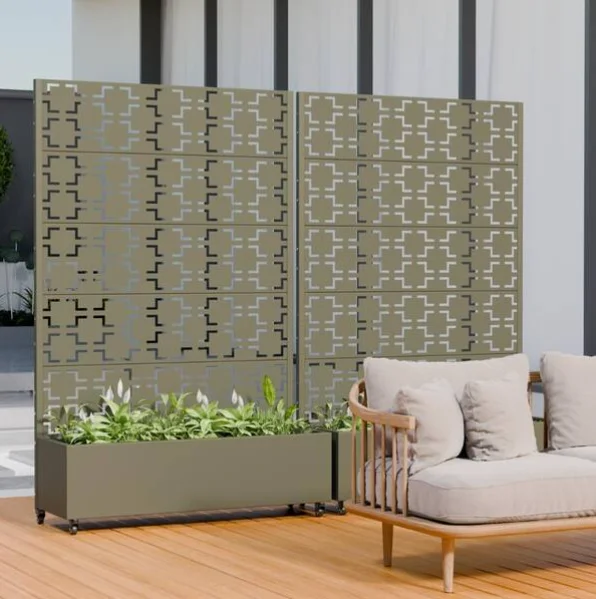 Laser Cut Corten Steel Privacy Screen Metal Planter Box with Mesh Insert for Garden Decoration Outdoor Landscape Design
