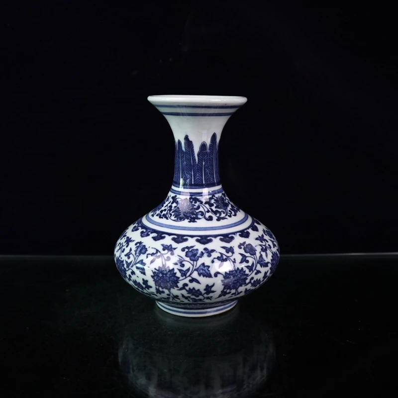 Chinese Old Porcelain Blue and white lotus flower vase with intertwined branches Traditional Asian Decorative Item for Home