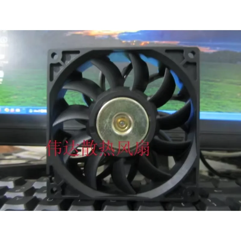 Delta Electronics Fan R00 DC 24V 0,47a 90x90x25mm 3-wire kipas pendingin Server