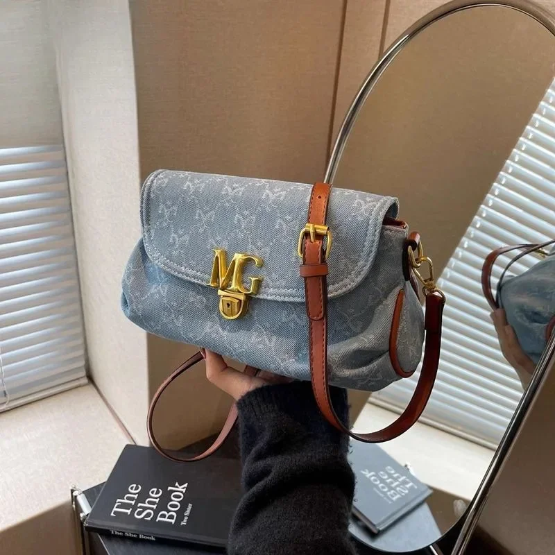

2025 New Women's Casual Denim Underarm Bag - Niche Design, Commuter-Friendly, Shoulder/Crossbody