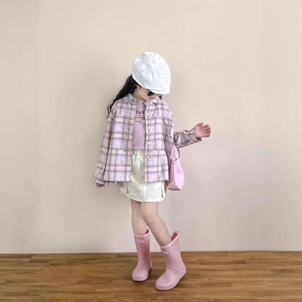 

2025 Girls Spring and Summer Sweet Dopamine Powder Grid Sunscreen Shirt Tooling Skirt Fashion Casual Baby Set