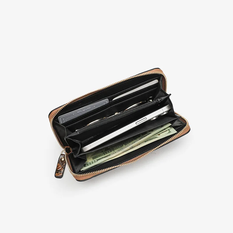 Western Carved Embossed PU Leather Long Women Wallet Large Capacity Multi-cards Phone Bag Cluth for Ladies